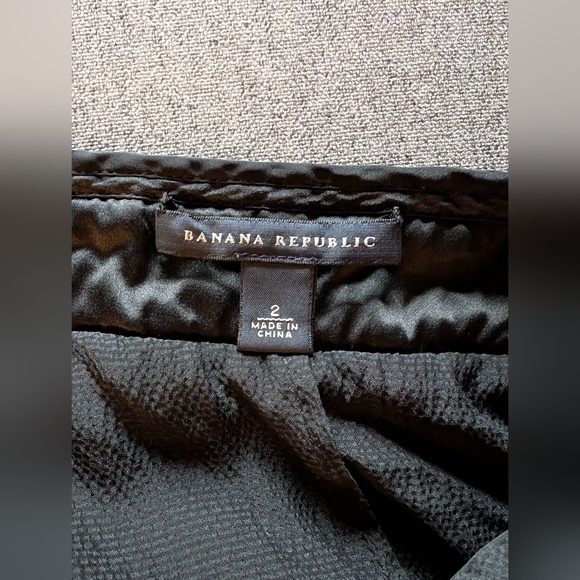 Silk Banana Republic Shift Dress - Picture 4 of 5